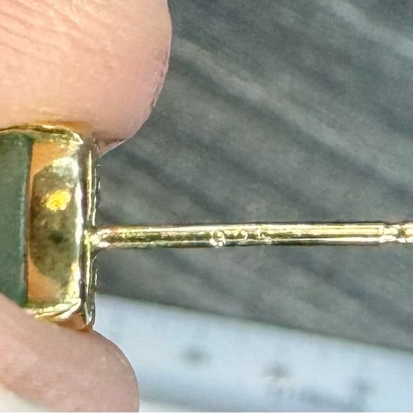 Tai Aqua chalcedony stud earrings - Picture 3 of 6